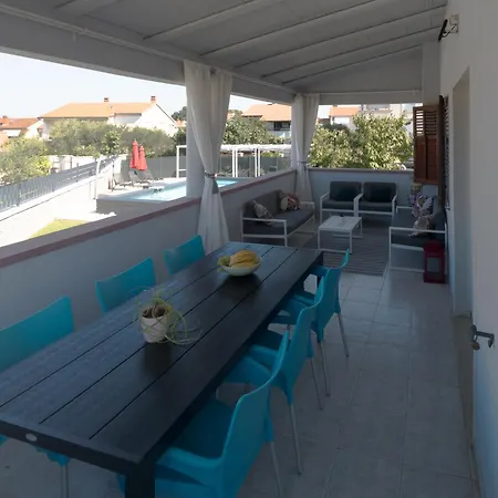 Prázdninový dům House Bianca Valbandon